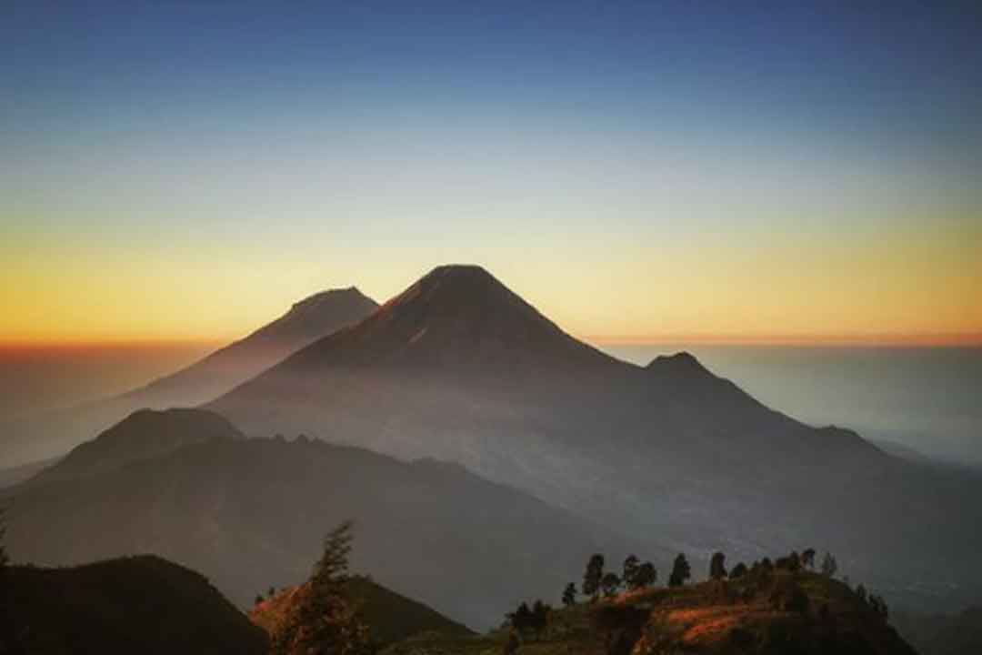 Gunung Prau Tempat Wisata di Dieng